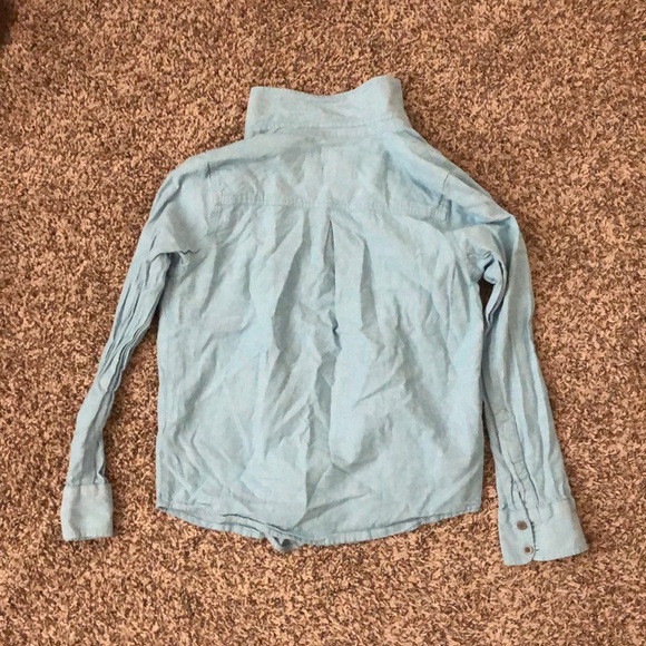 button down - Picture 2 of 2